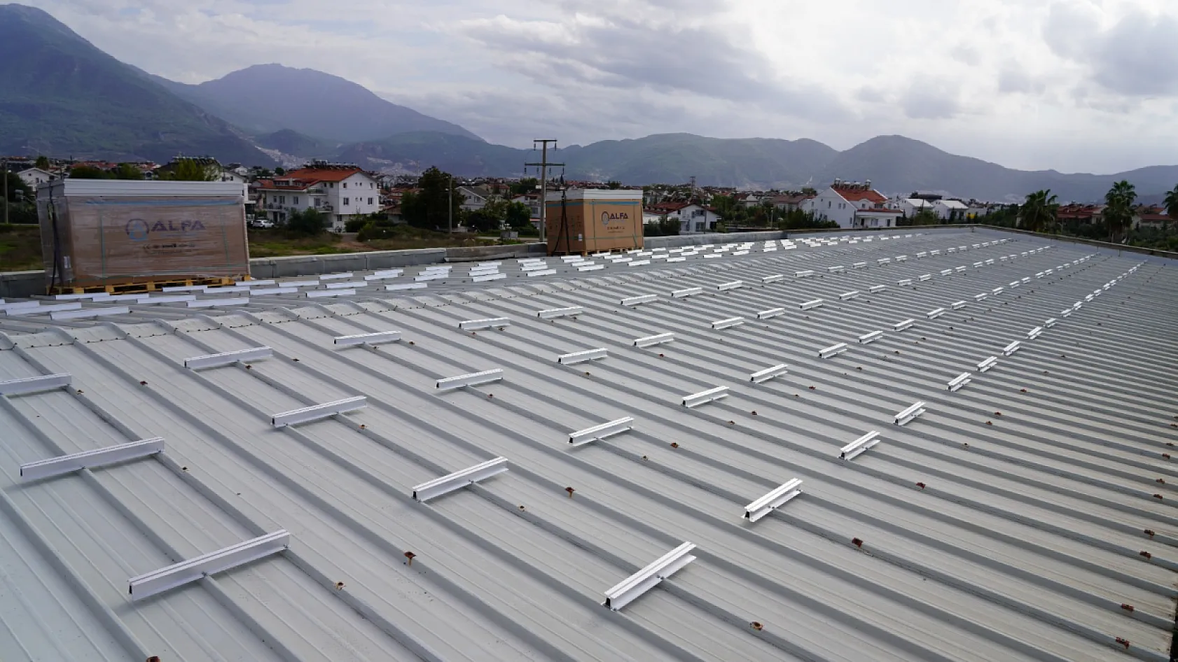 MUSKİ, Fethiye ve Bodrum'da Güneş Enerjisi Santralleri Kurulumuna Başladı