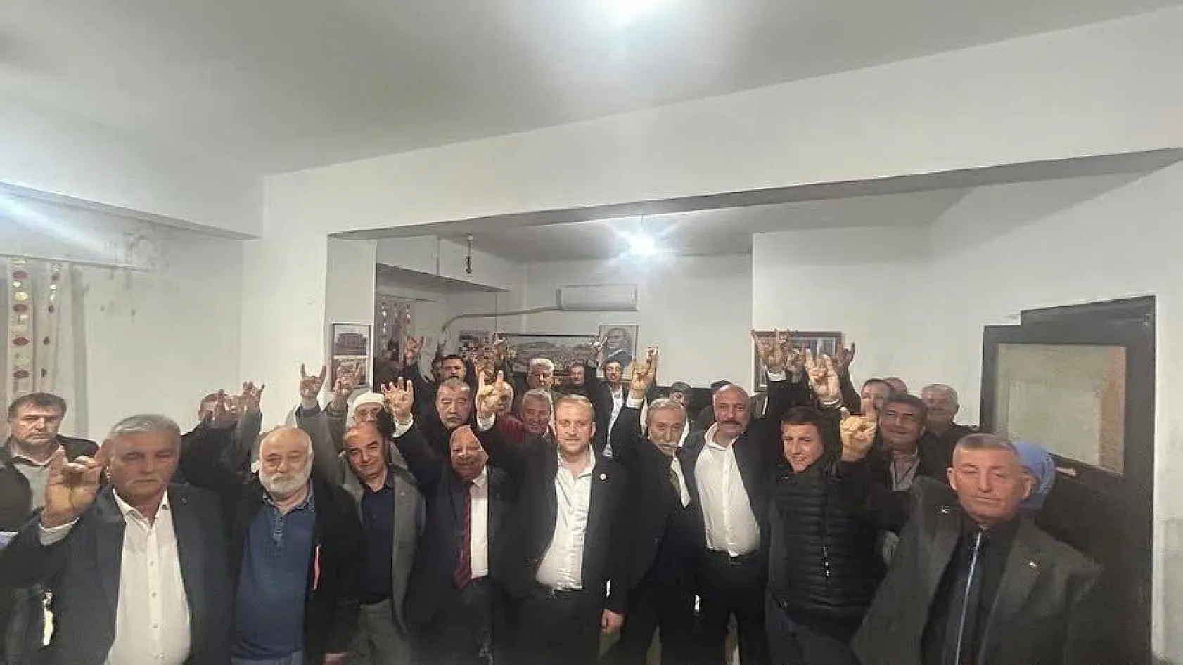 MHP Muğla İl Başkanı Burak Demirel'den İlçelere Çıkarma: Teşkilatlardan Güçlü Destek Mesajı