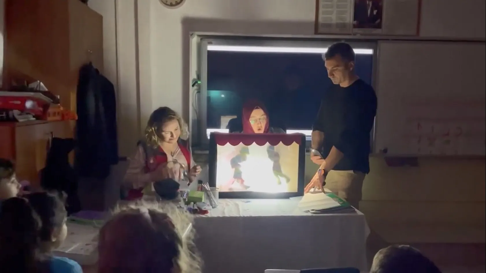 Menteşe'de sağlıklı beslenme için Hacivat ve Karagöz gösterisi düzenlendi