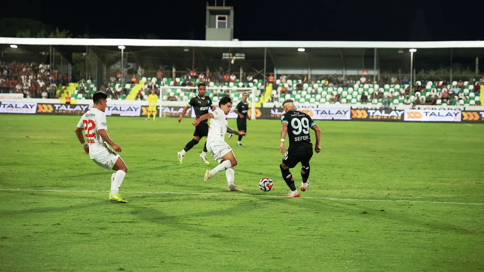 Trendyol 1. Lig'in 7. haftasında Bodrum FK, sahasında Vanspor FK'yı 2-0 mağlup etti