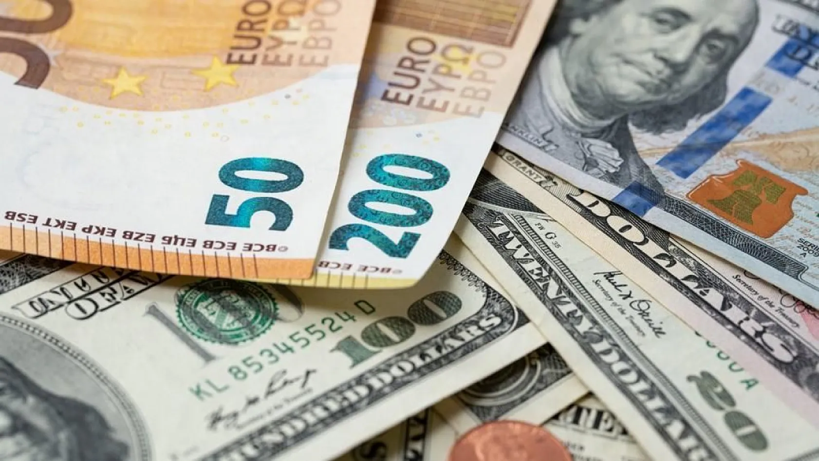 Dolar 36 TL'ye koşuyor! 1 Şubat güncel döviz kurları