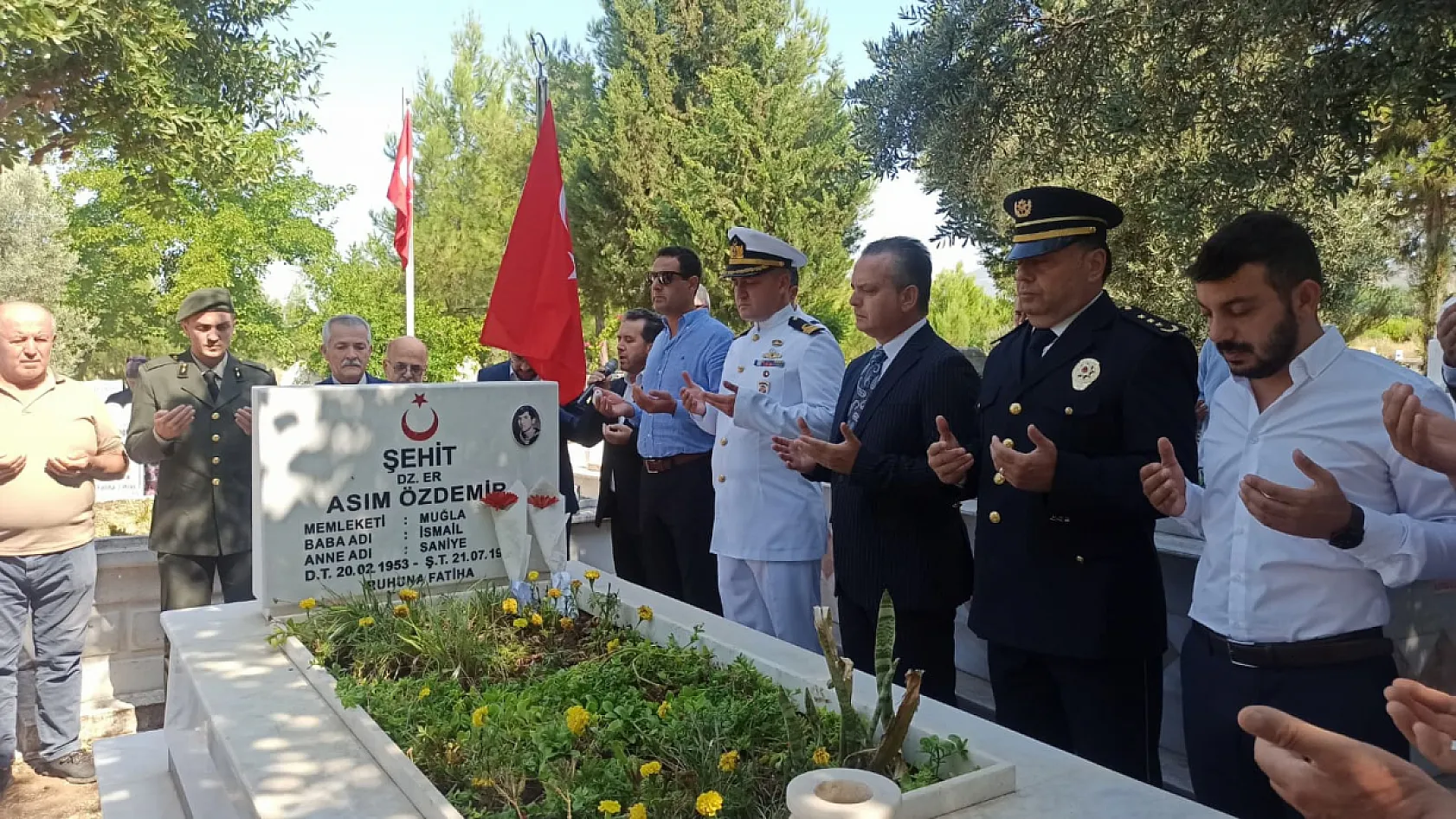 Fethiye'de şehitler dualarla anıldı: Minnet, vefa ve birlik duygusu Esenköy'de buluştu