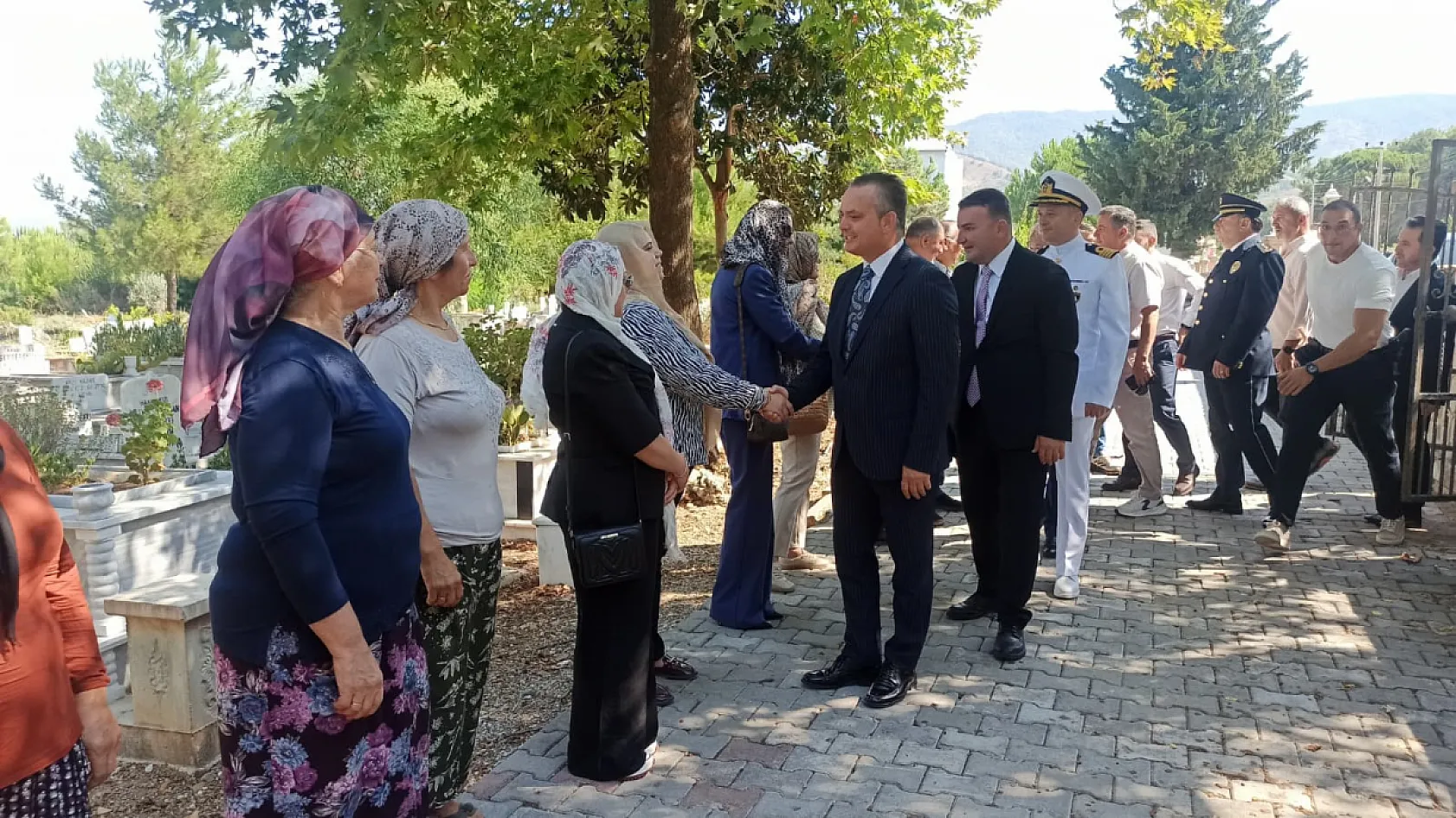 Fethiye'de şehitler dualarla anıldı: Minnet, vefa ve birlik duygusu Esenköy'de buluştu