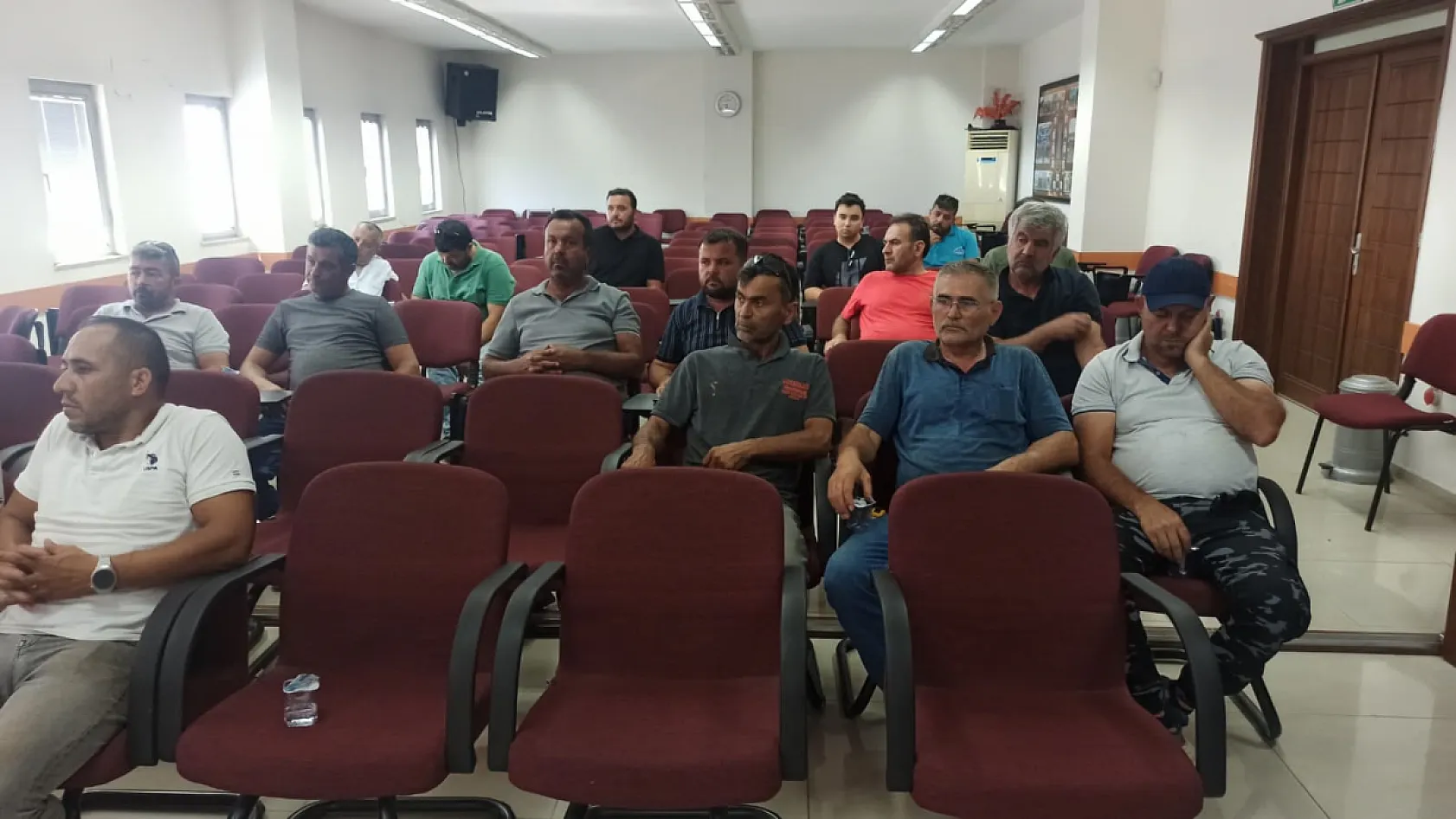 Fethiye Esnafı Sorun ve Taleplerini Meslek Grubu Toplantısında Dile Getirdi