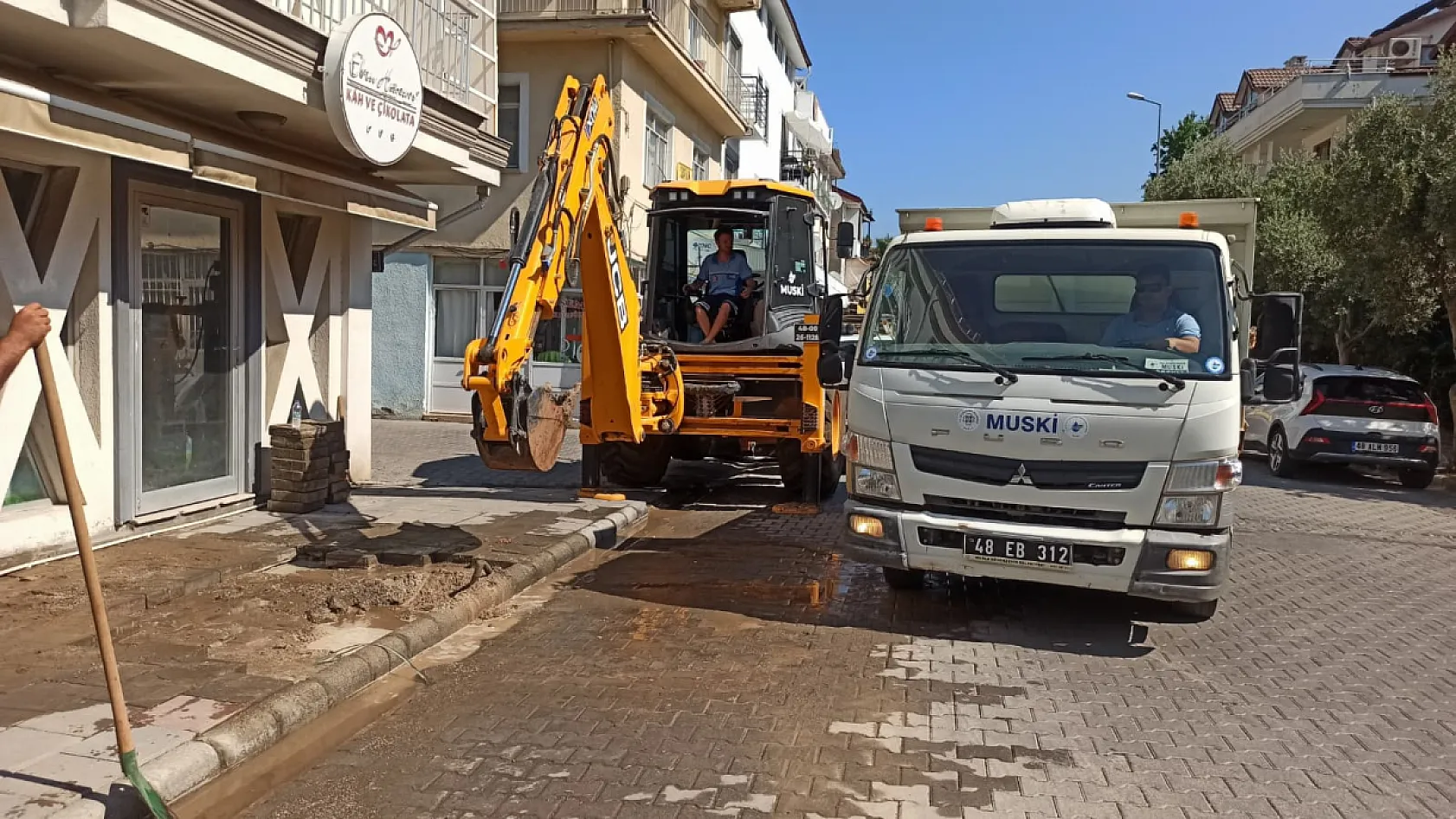 Fethiye Tuzla Mahallesi'nde ana hat arızası: Onarım çalışmaları sürüyor