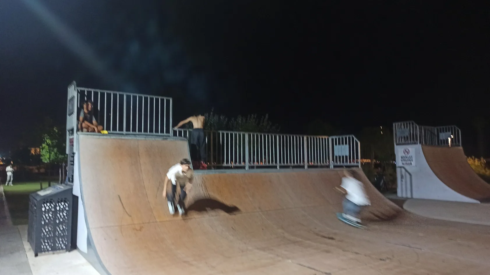 Fethiye'de Gençlerin Adrenalin Durağı: Kaykay Parkuru