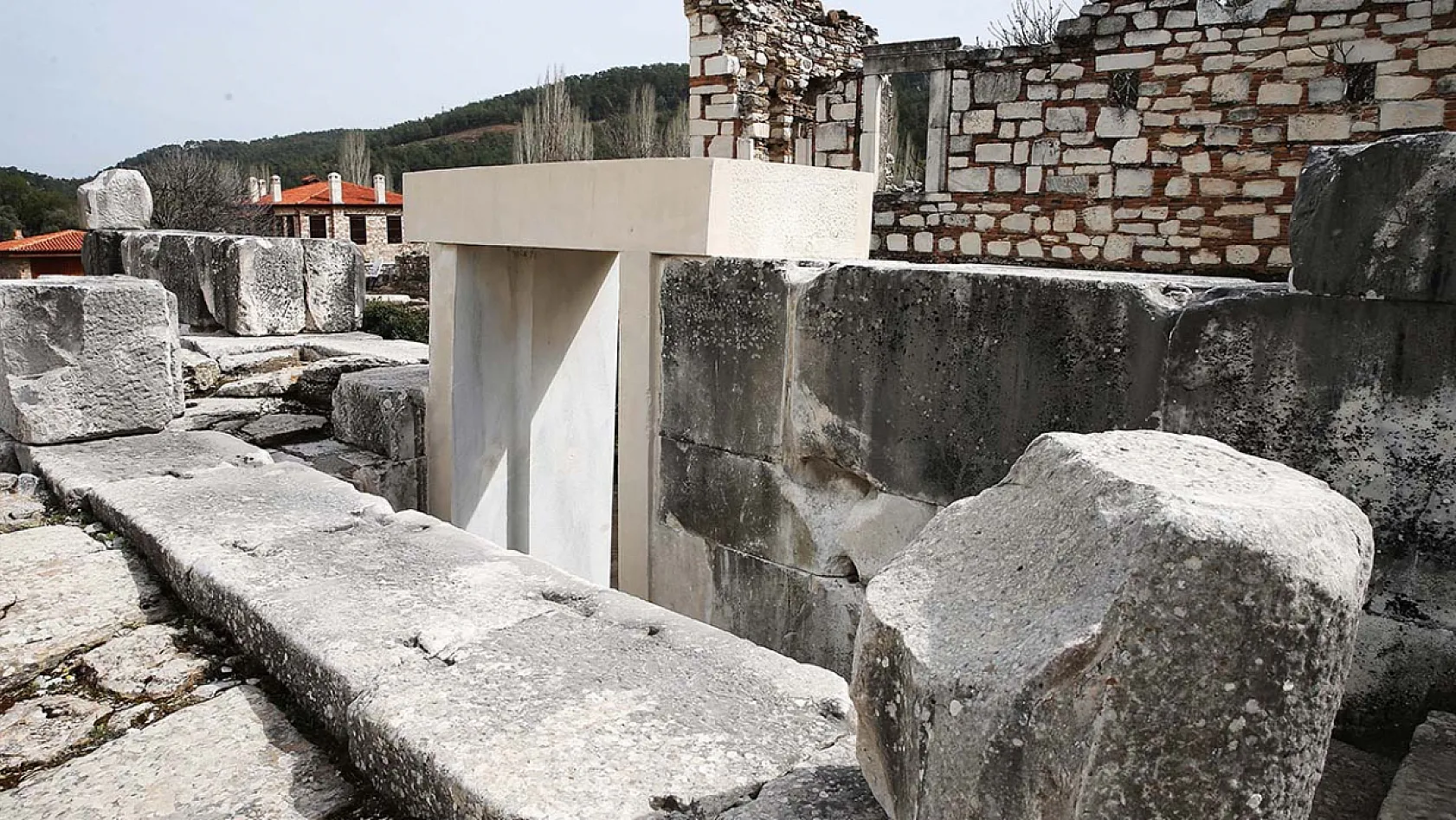 Stratonikeia'nın meclis binası Geleceğe Miras projesiyle ayağa kaldırılıyor