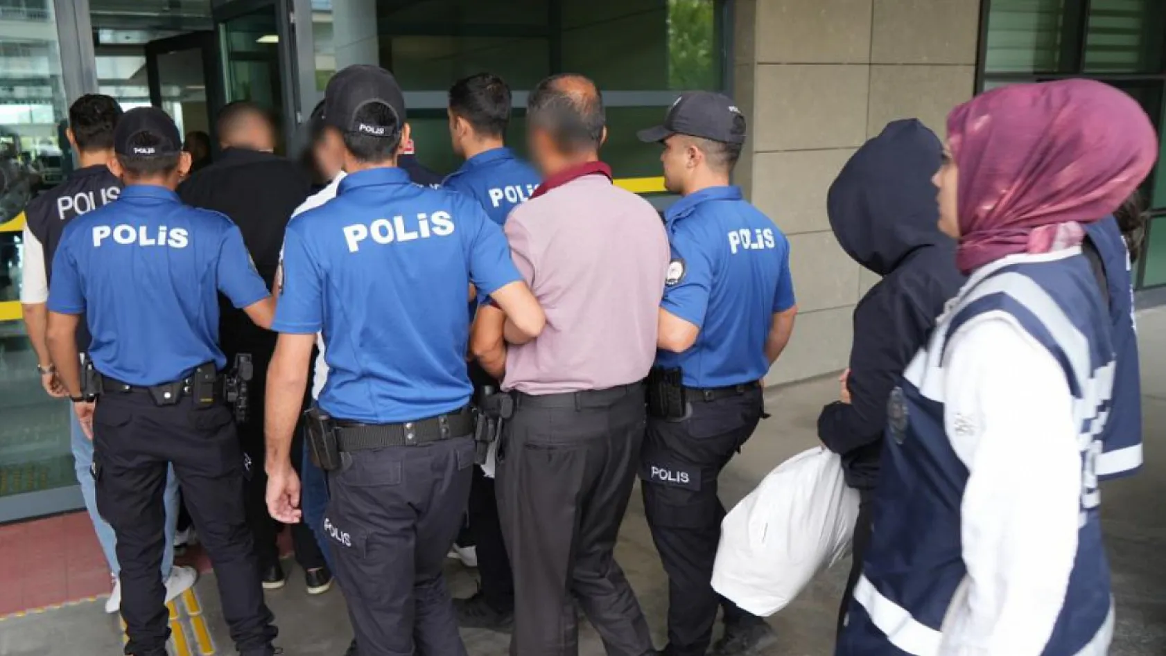 12 yıllık faili meçhul cinayet aydınlatıldı: 17 şüpheli adliyede