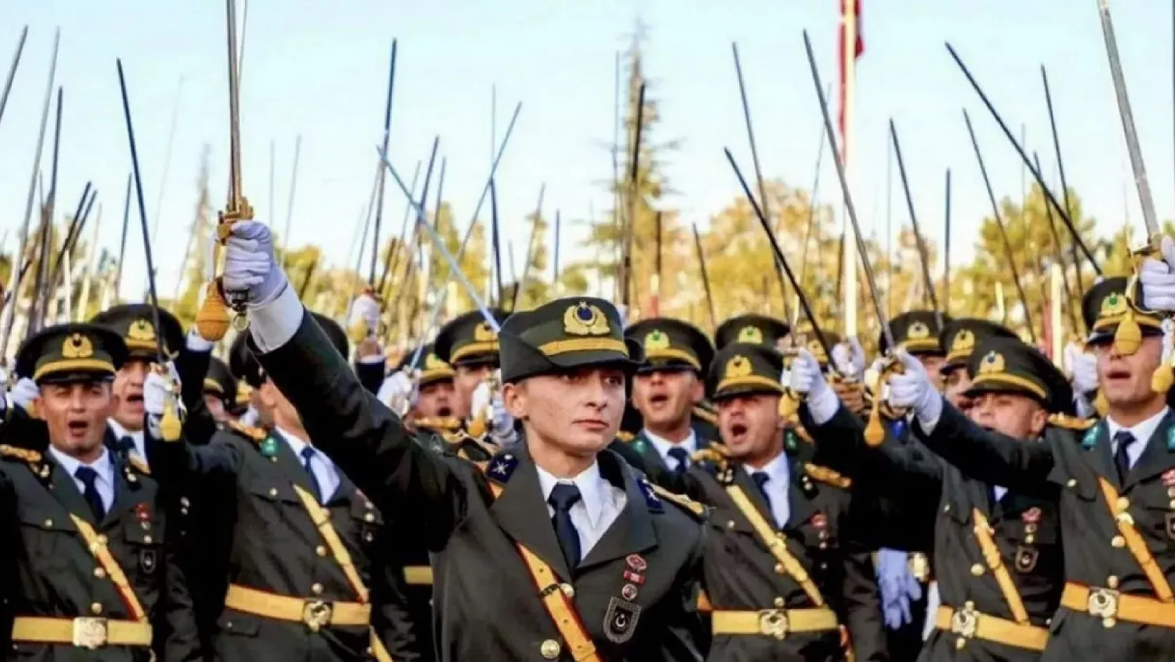 ADD Fethiye'den Teğmenlerin ihraç kararına sert tepki