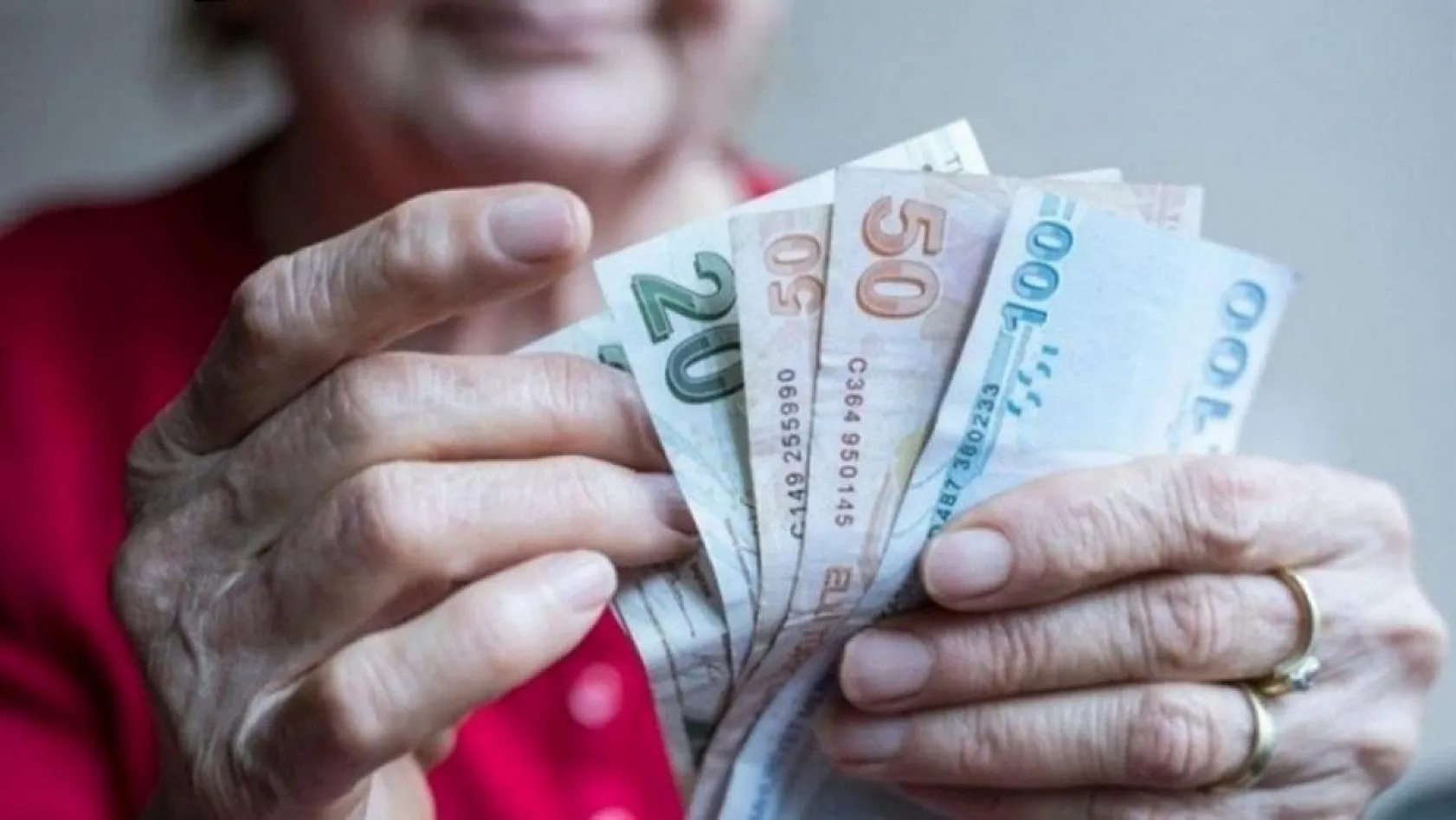 Emekli bayram ikramiyesi ne zaman yatacak? İşte 2024 emekli bayram ikramiyesi ödeme tarihleri