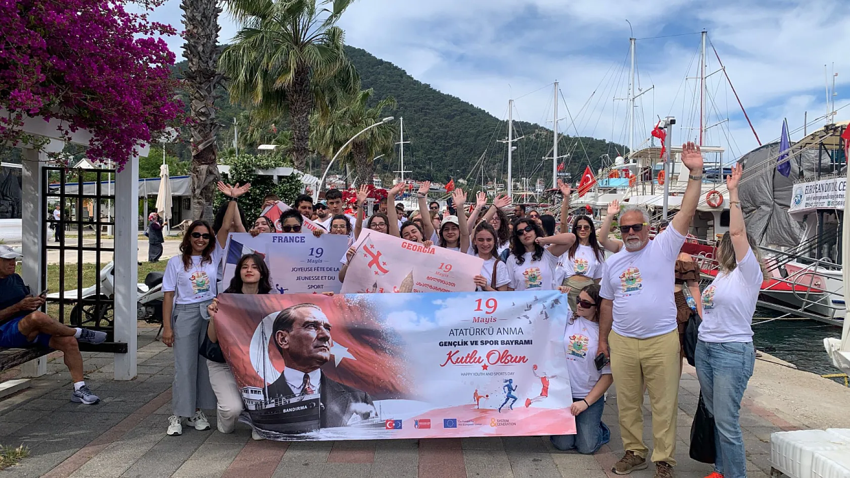 Atatürk'ün gençliğe emaneti 19 Mayıs, Fethiye'de gururla kutlanıyor