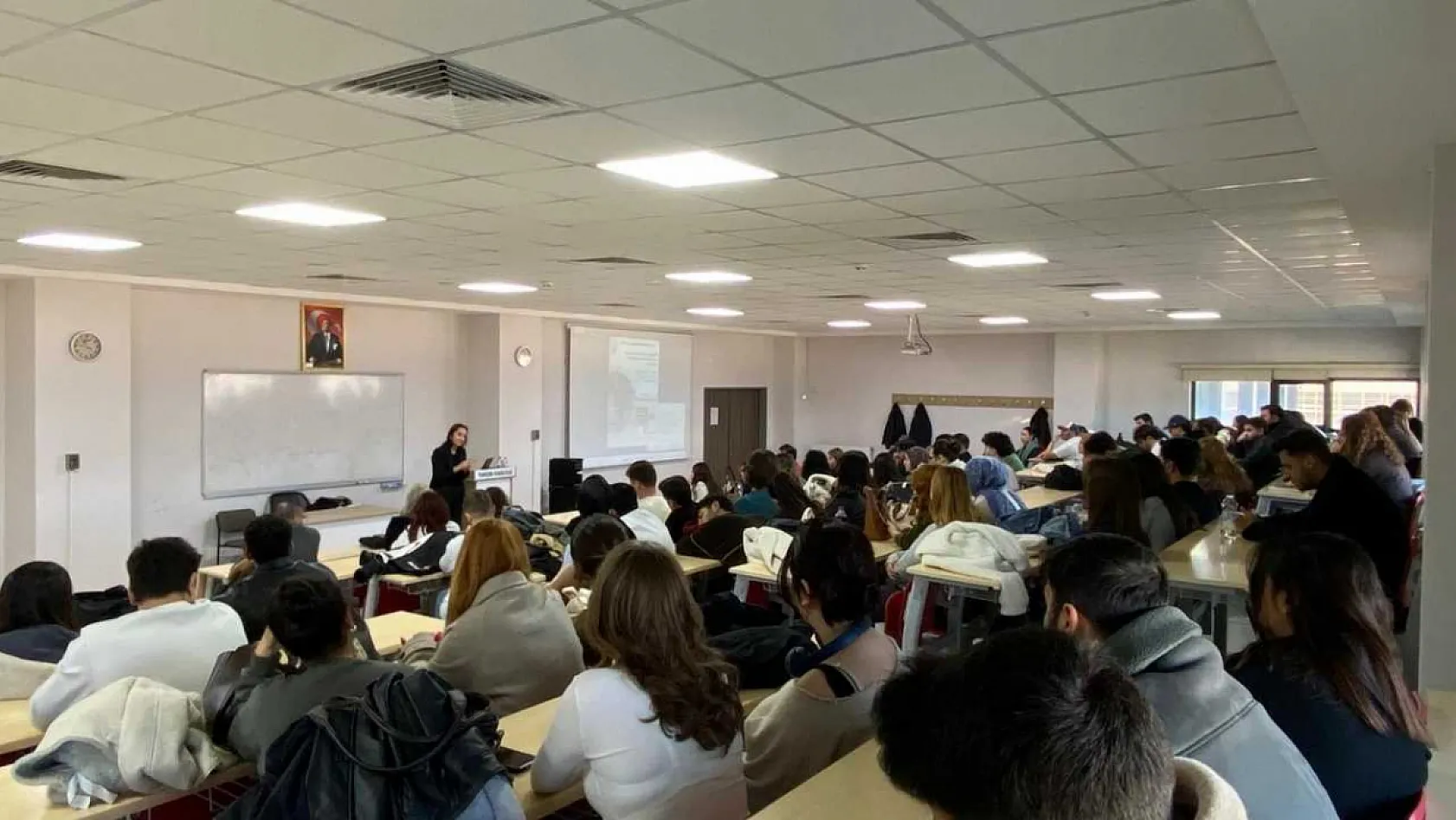 MSKÜ Turizm Fakültesi'nde Sektör-Üniversite buluşması