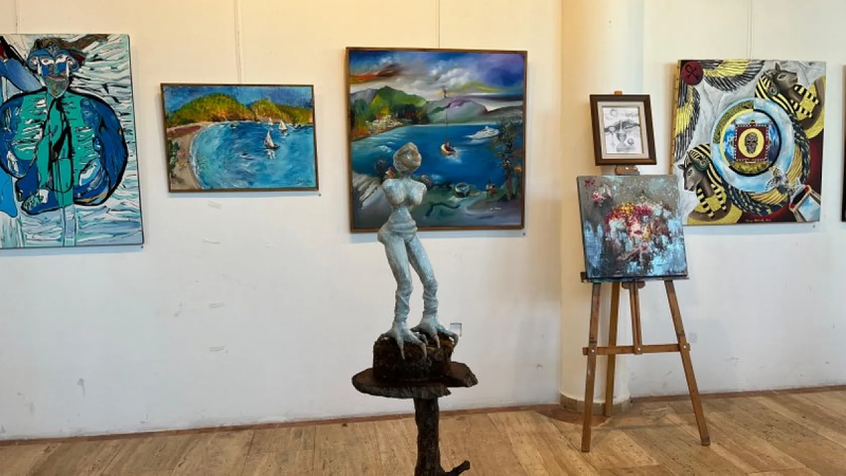 Fethiye Özer Olgun Kültür Merkezi'nde 'Karma Sergi' Sanatseverlerle Buluştu