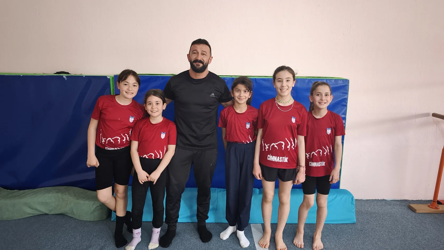 Cimnastik, çocukların gelişimi için neden önemli? Fethiye'de Antrenör Uçar açıkladı