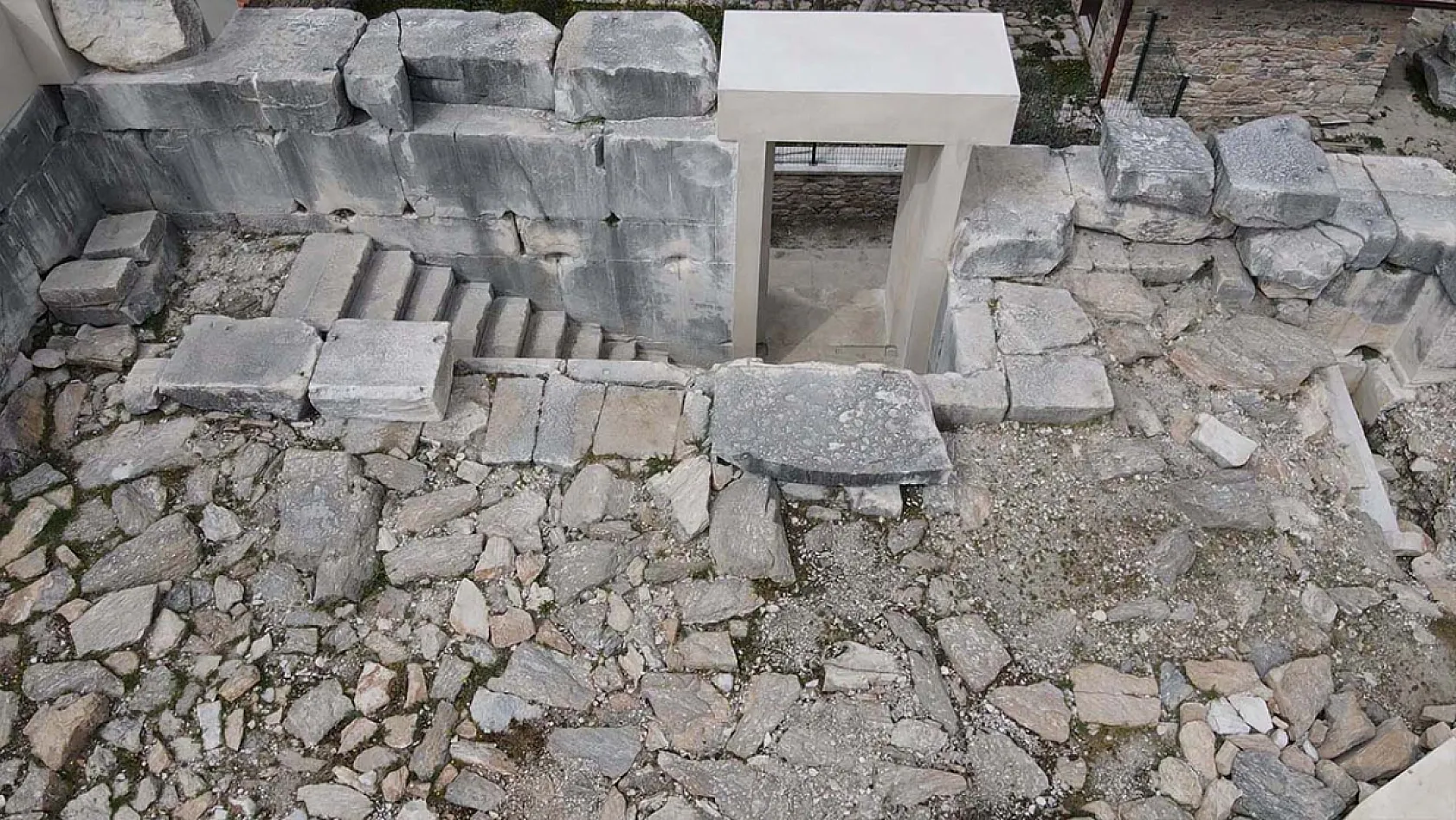 Stratonikeia'nın meclis binası Geleceğe Miras projesiyle ayağa kaldırılıyor