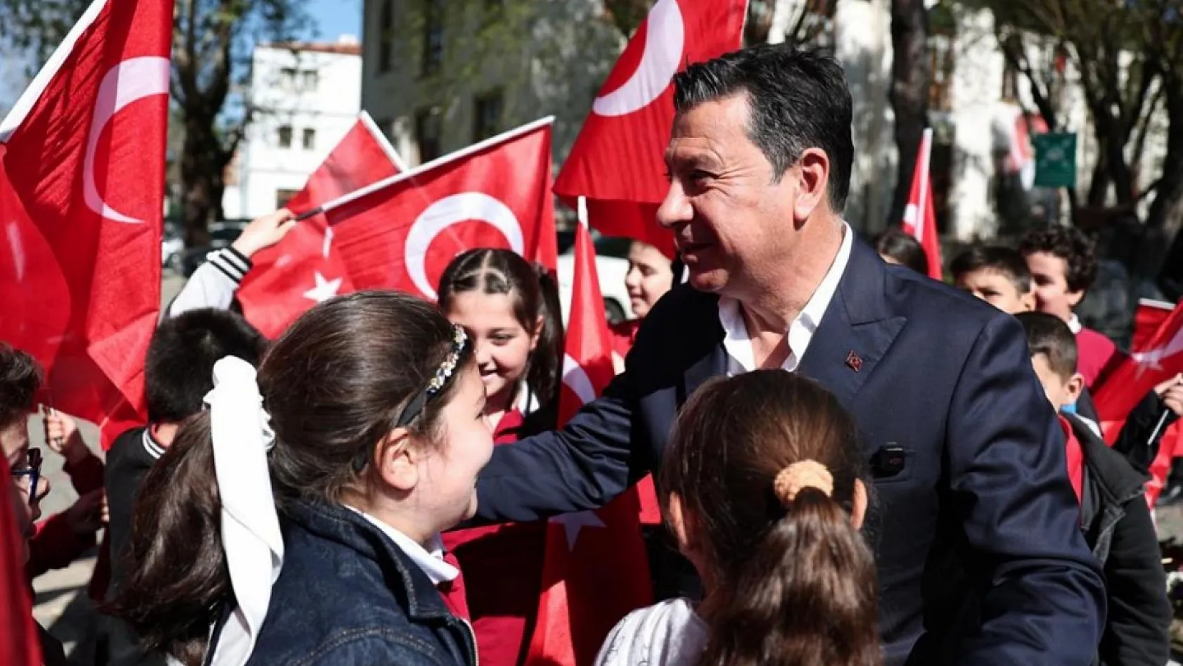 23 Nisan'da Muğla çocukların neşesiyle renklendi