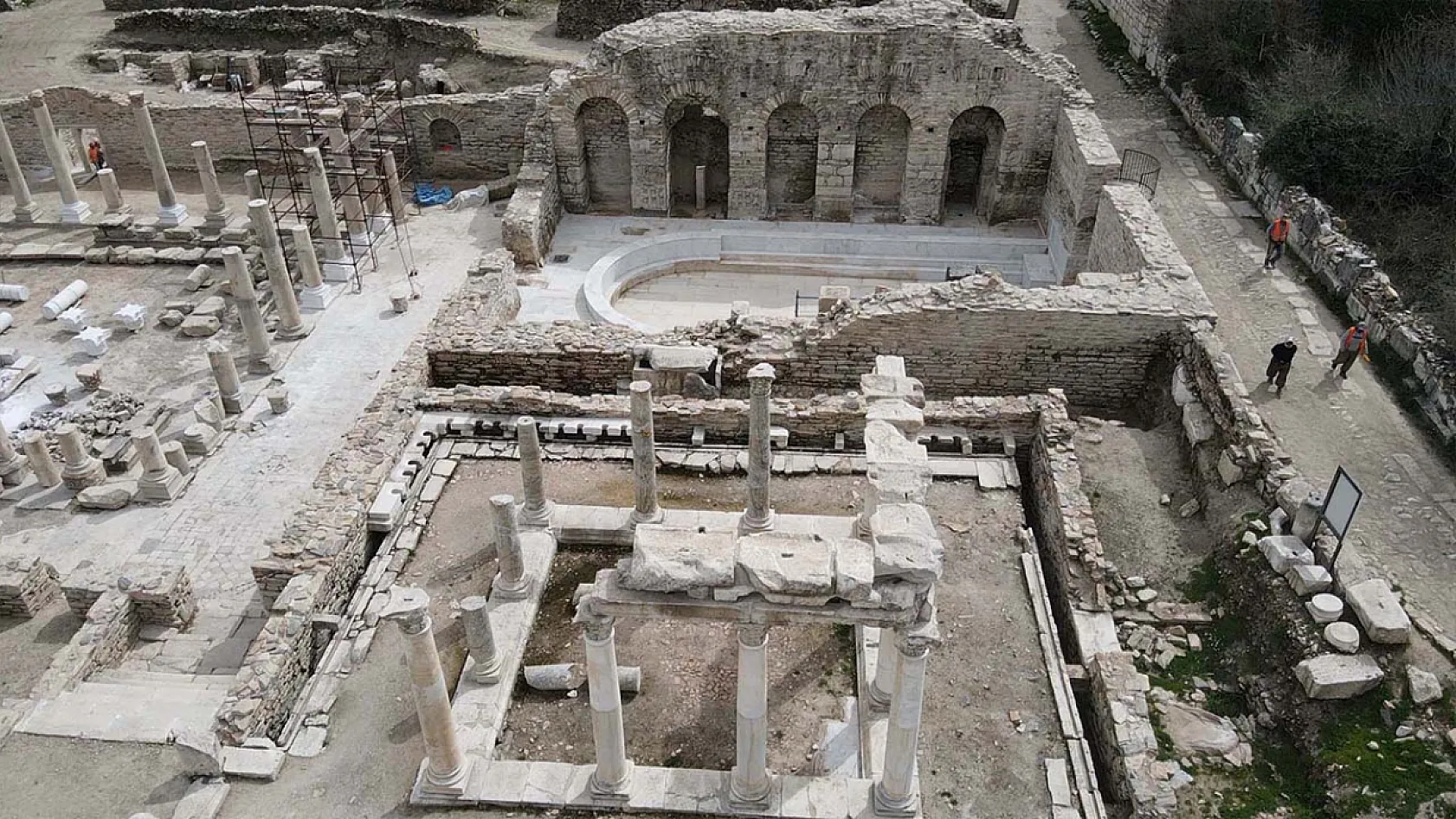 Stratonikeia'nın meclis binası Geleceğe Miras projesiyle ayağa kaldırılıyor