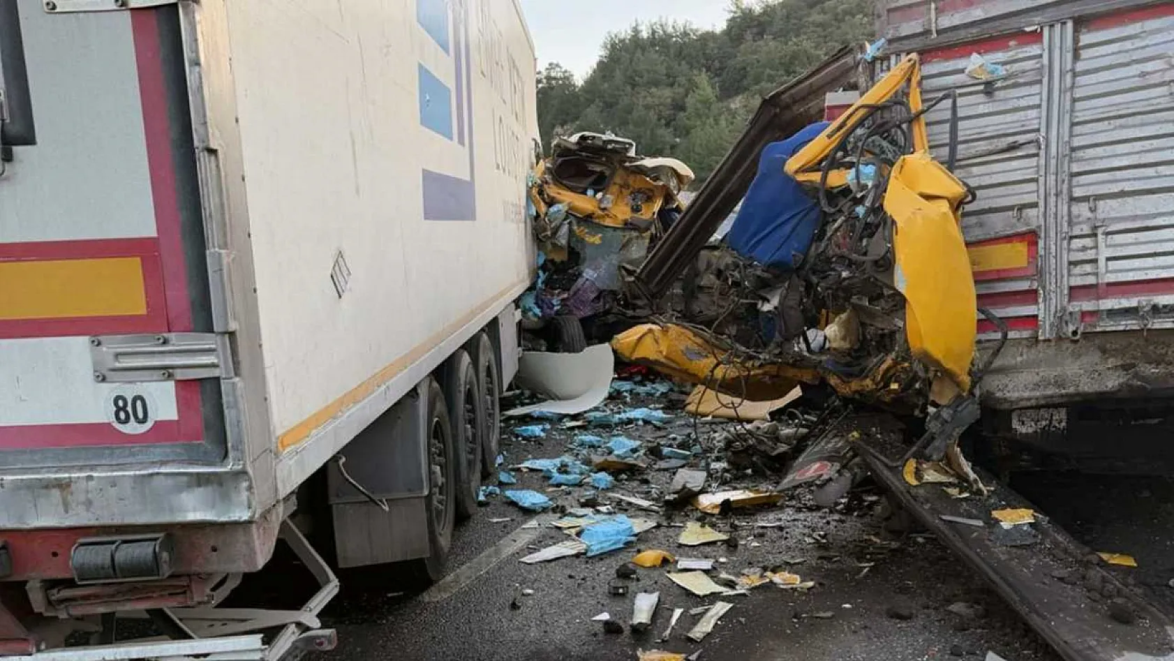 Çine-Yatağan karayolunda kaza: 1'i ağır 2 yaralı