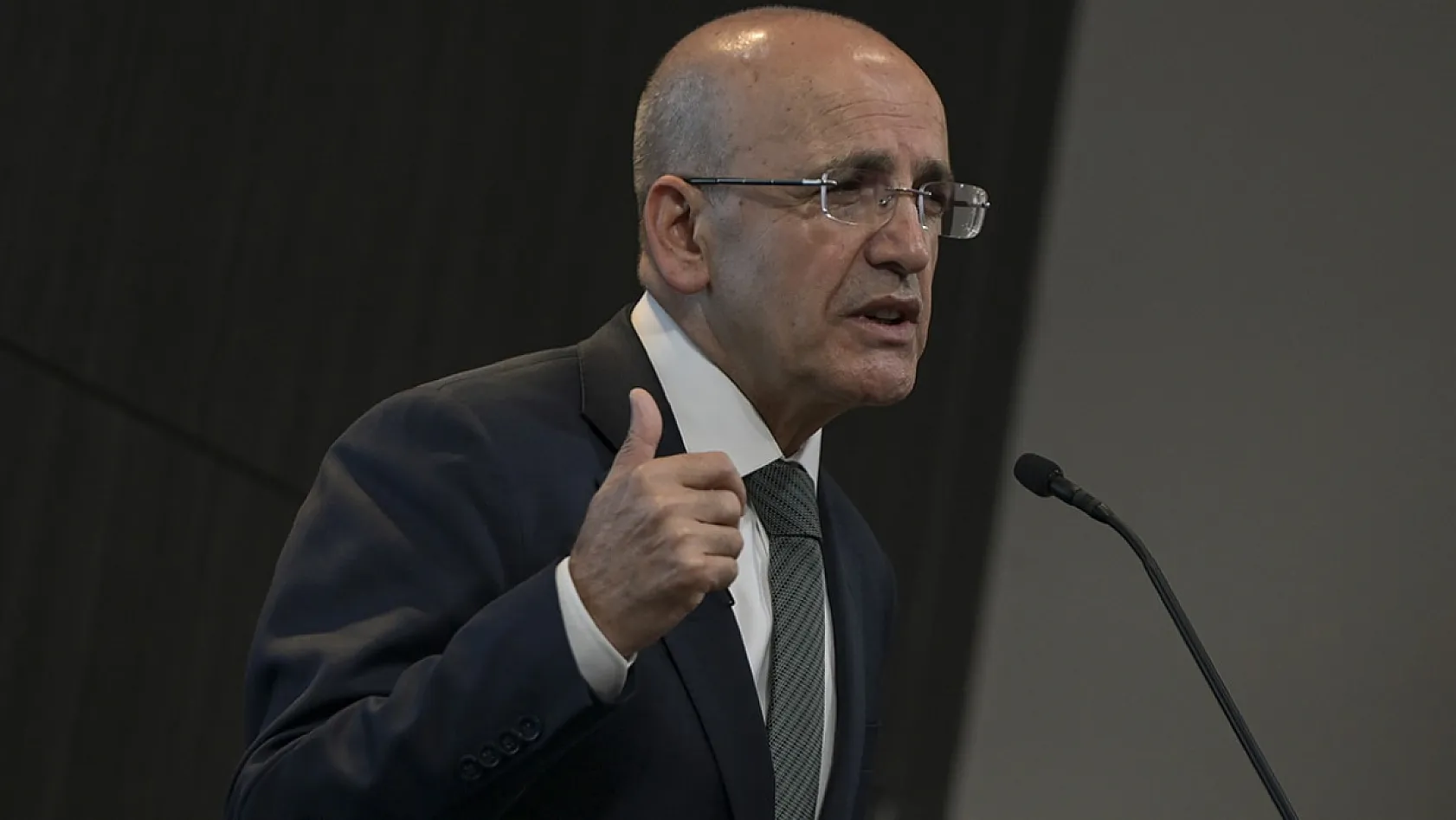 Mehmet Şimşek, 'Neden Zengin Değiliz'