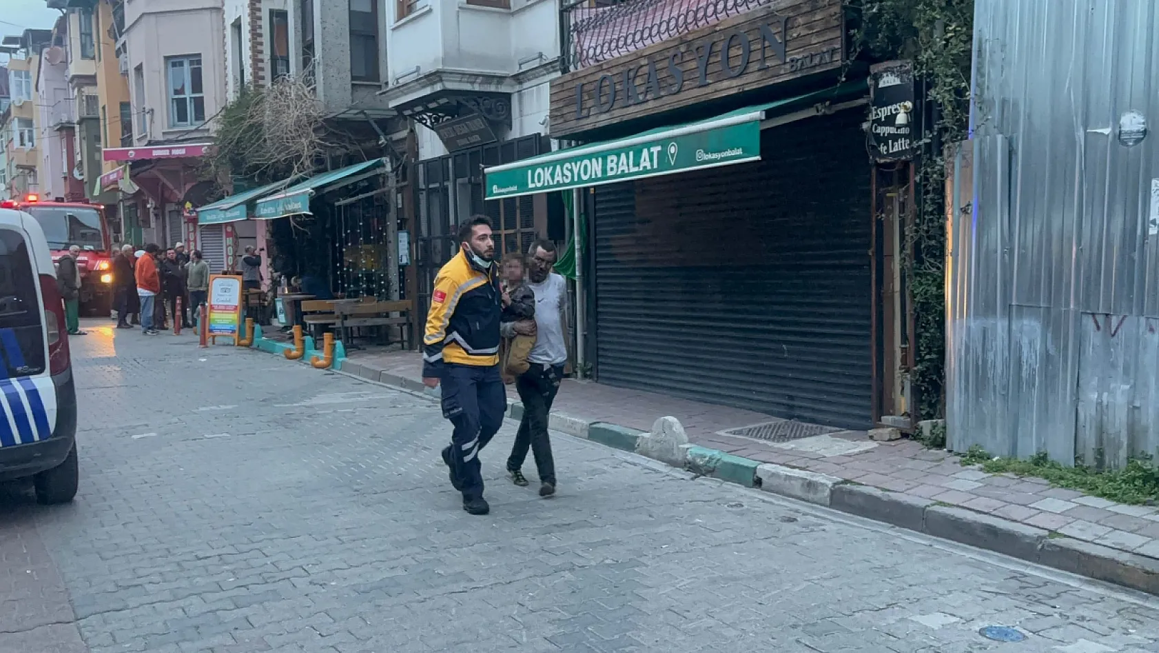 3 katlı binada yangın çıktı: 1 ölü 5 yaralı