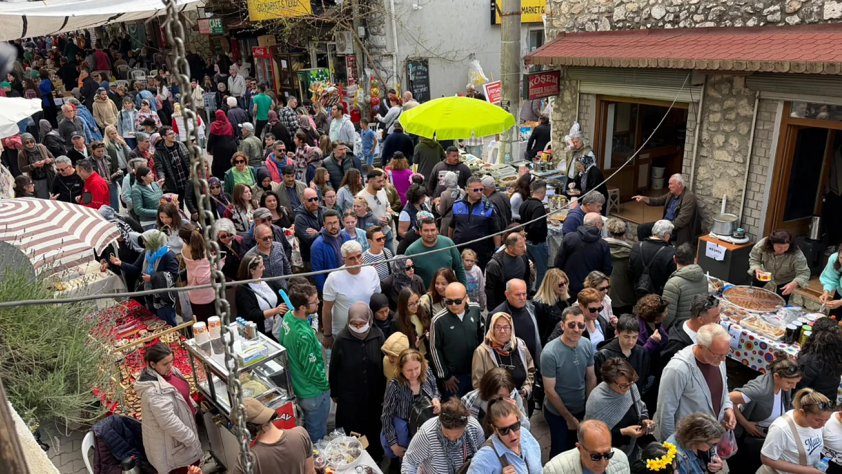 Fethiye'deki Festivale Kaş'tan Geldiler