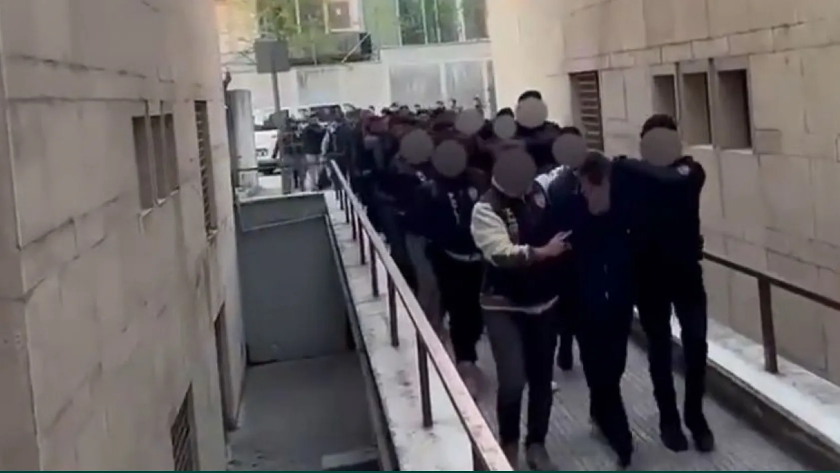 3.8 milyar liralık yasadışı bahis ağı çökertildi: 22 tutuklama