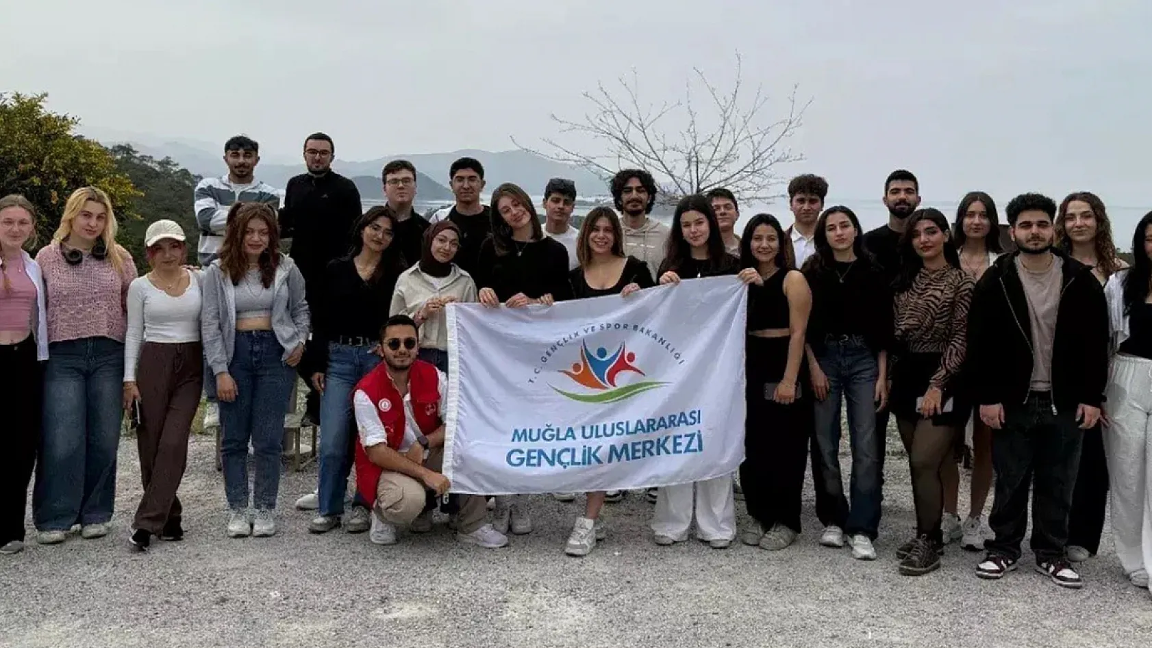 Uluslararası gönüllü gençler, Tlos Antik Kenti'nde tarih ve kitapla buluştu