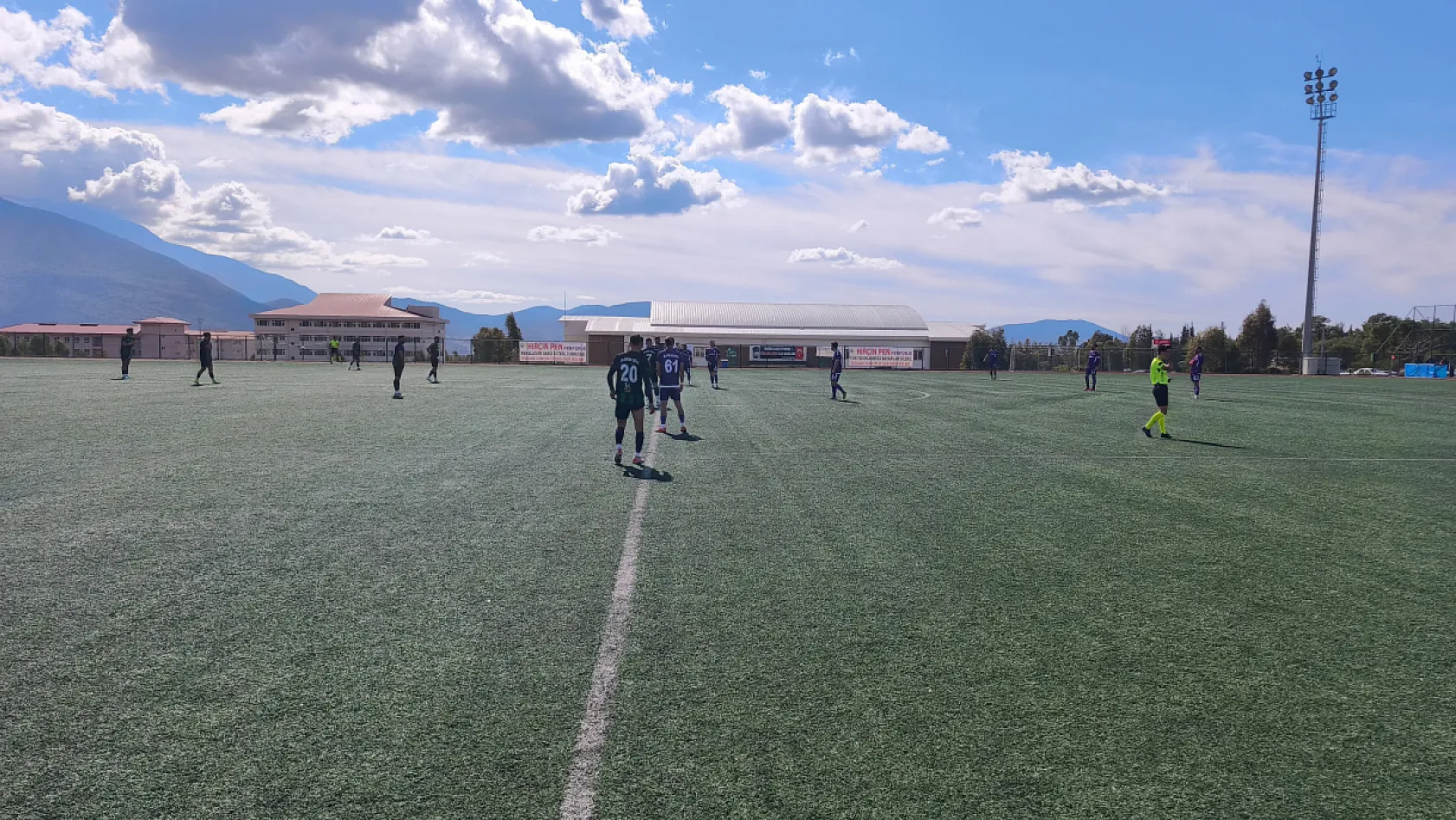 Fethiye'de Eldirekgücüspor Teknik Direktörü Kıvrak, 'Oyunumuz iyiydi ama galip gelemedik'