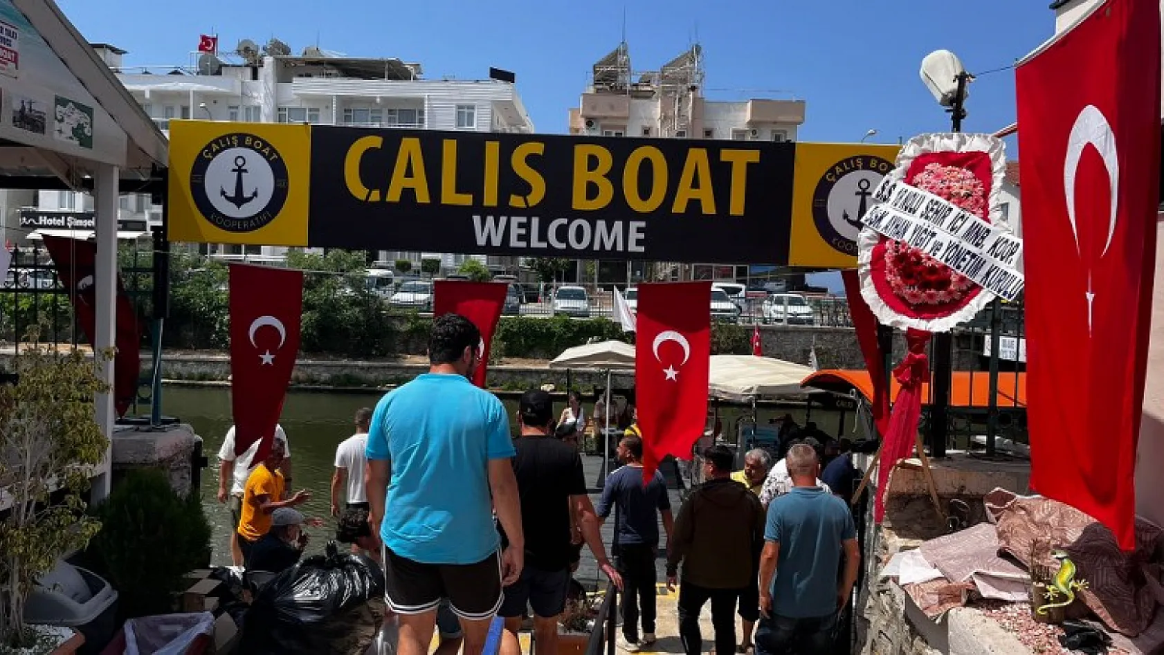 Fethiye'de Çalış Boat turizm sezonunu yemekle karşıladı