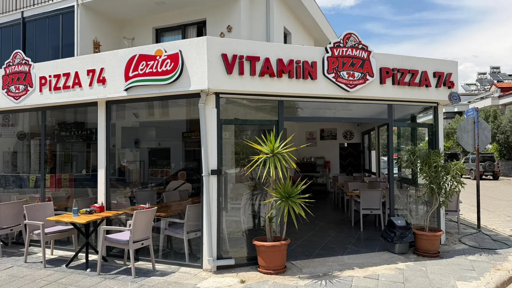 40 yıllık ustalık Fethiye'de yeni şube ile taçlandı: Vitamin Pizza 74 lezzet yolculuğunu büyütüyor