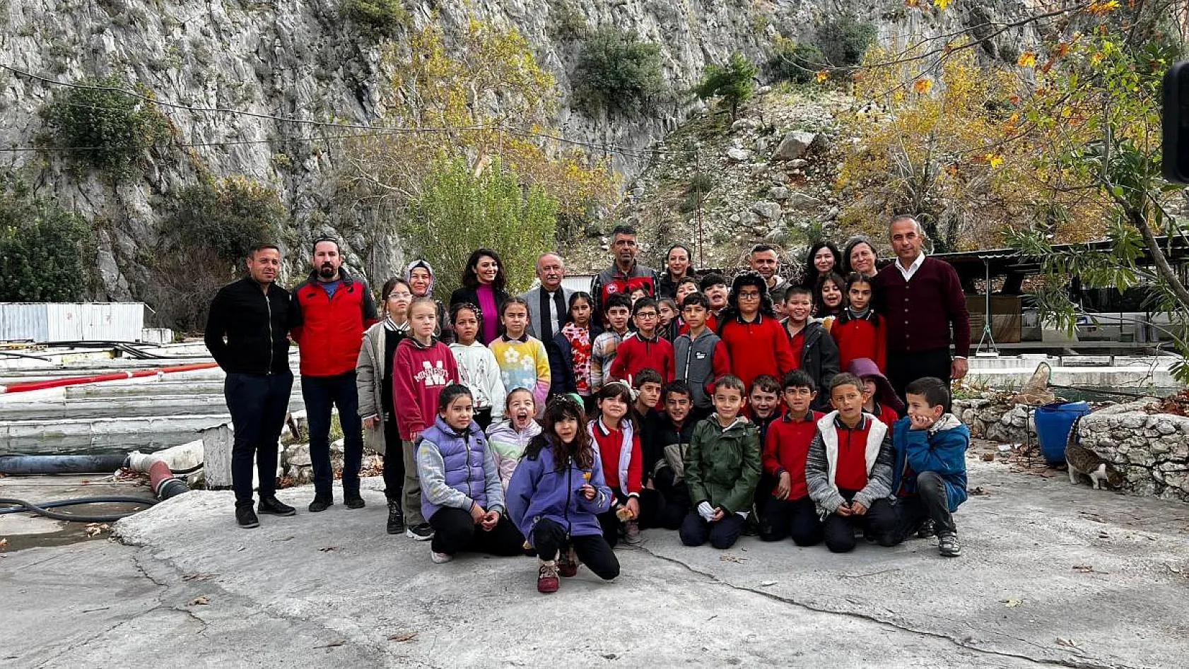 Seydikemer'de 'Balık Yiyorum Sağlıklı Büyüyorum' Etkinliği