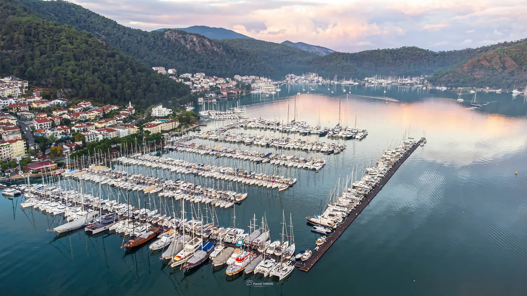 Fethiye'de Termometreler 40 Dereceye Dayanıyor! Hafta Sonu Kavurucu Sıcaklık Uyarısı