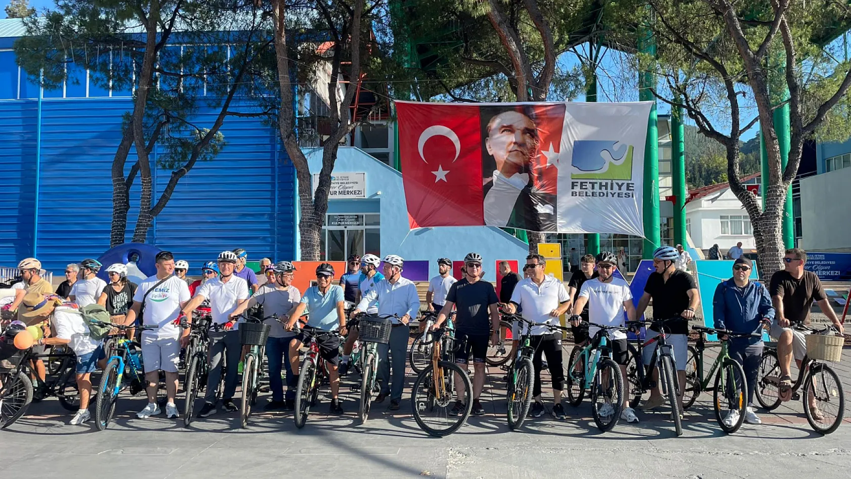 Fethiye'de Dünya Bisiklet Günü Etkinliği Düzenlendi: Kaymakam Akkaya'dan Bisiklet Çağrısı