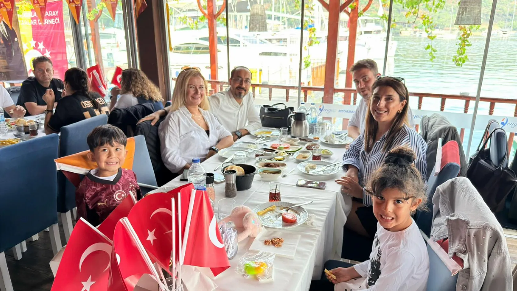 Fethiye Galatasaray Taraftarları Derneği'nden Geleneksel Cumhuriyet Kahvaltısı