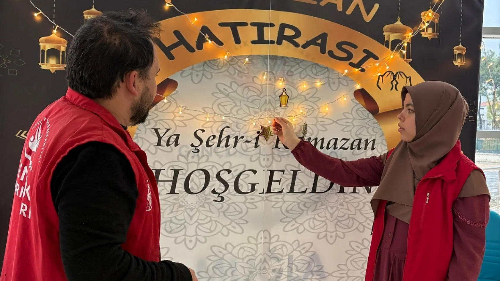 Menteşe'de Ramazan ruhu gençlerin elinde hayat buldu