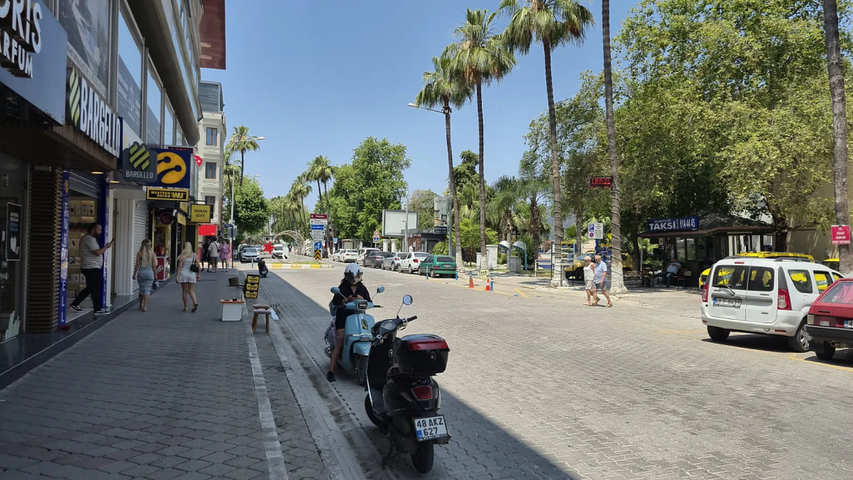 Fethiye Sokaklarında Bayram Sessizliği