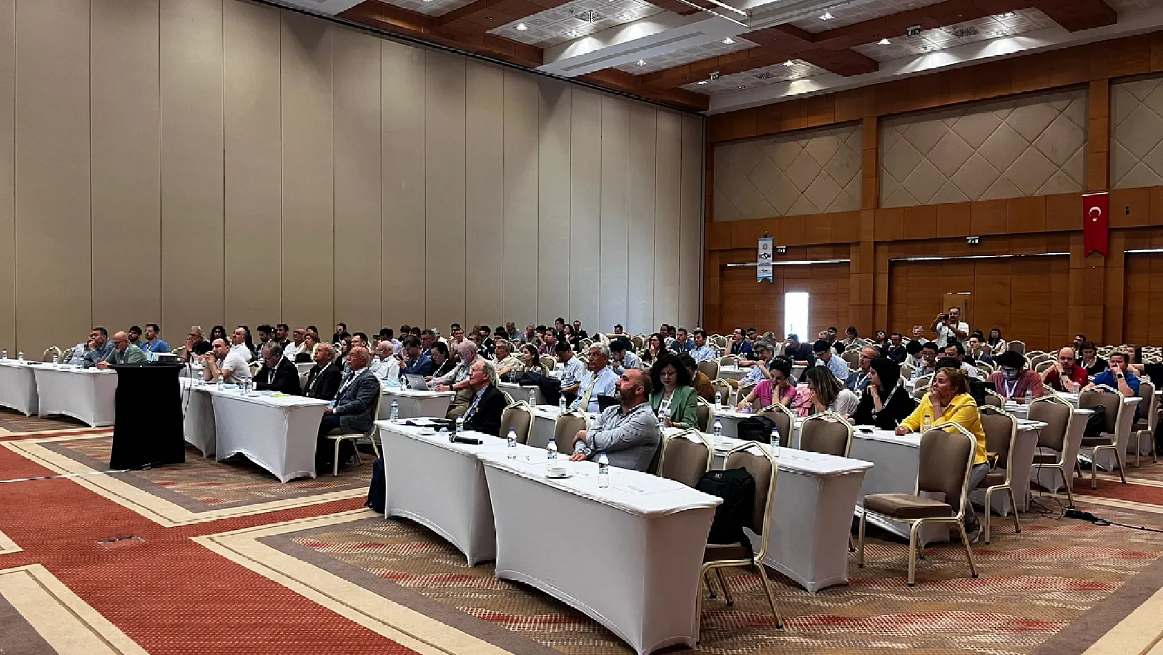 Fethiye'de Süperiletkenlik Manyetizma ile Kuantum Malzemeleri ve Teknolojileri Konferansı yapıldı