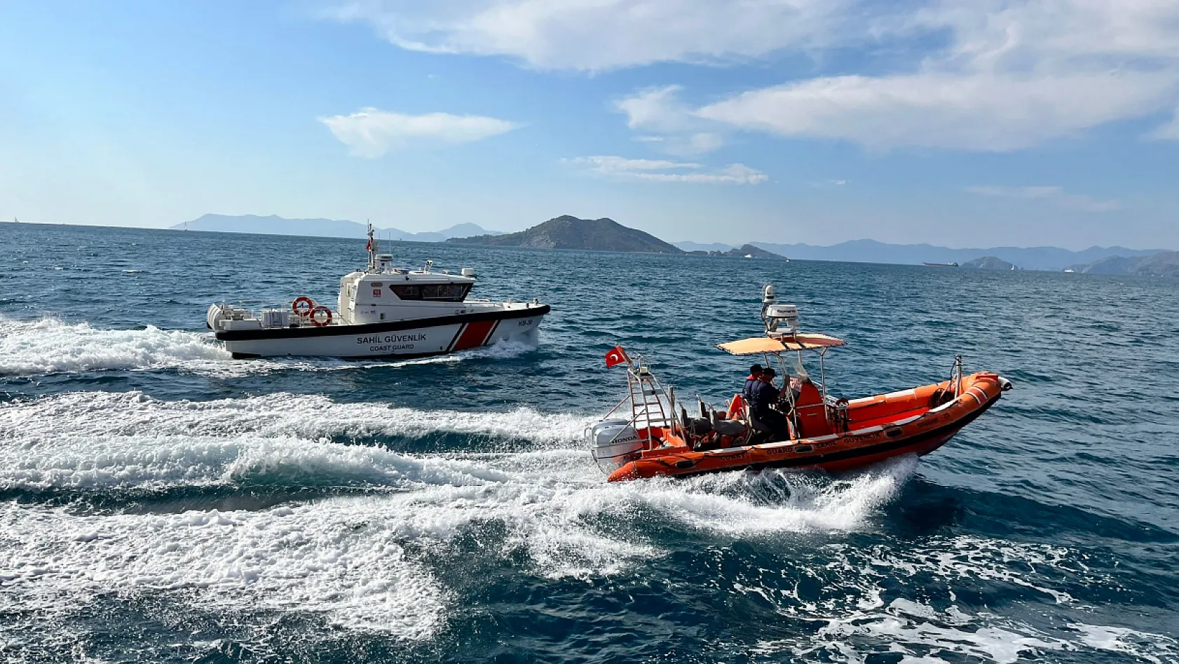 Fethiye'de tekne kortejiyle 29 Ekim coşkusu