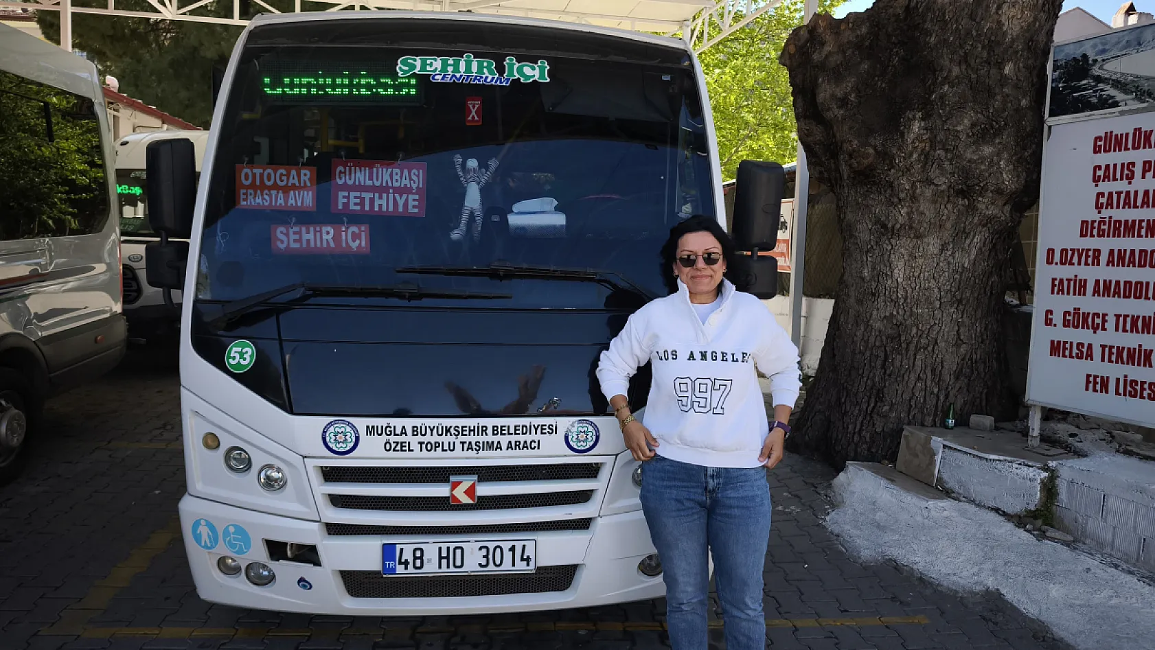 Fethiye'de kadın şoför Karatepe, 'Kendimle gurur duyuyorum'