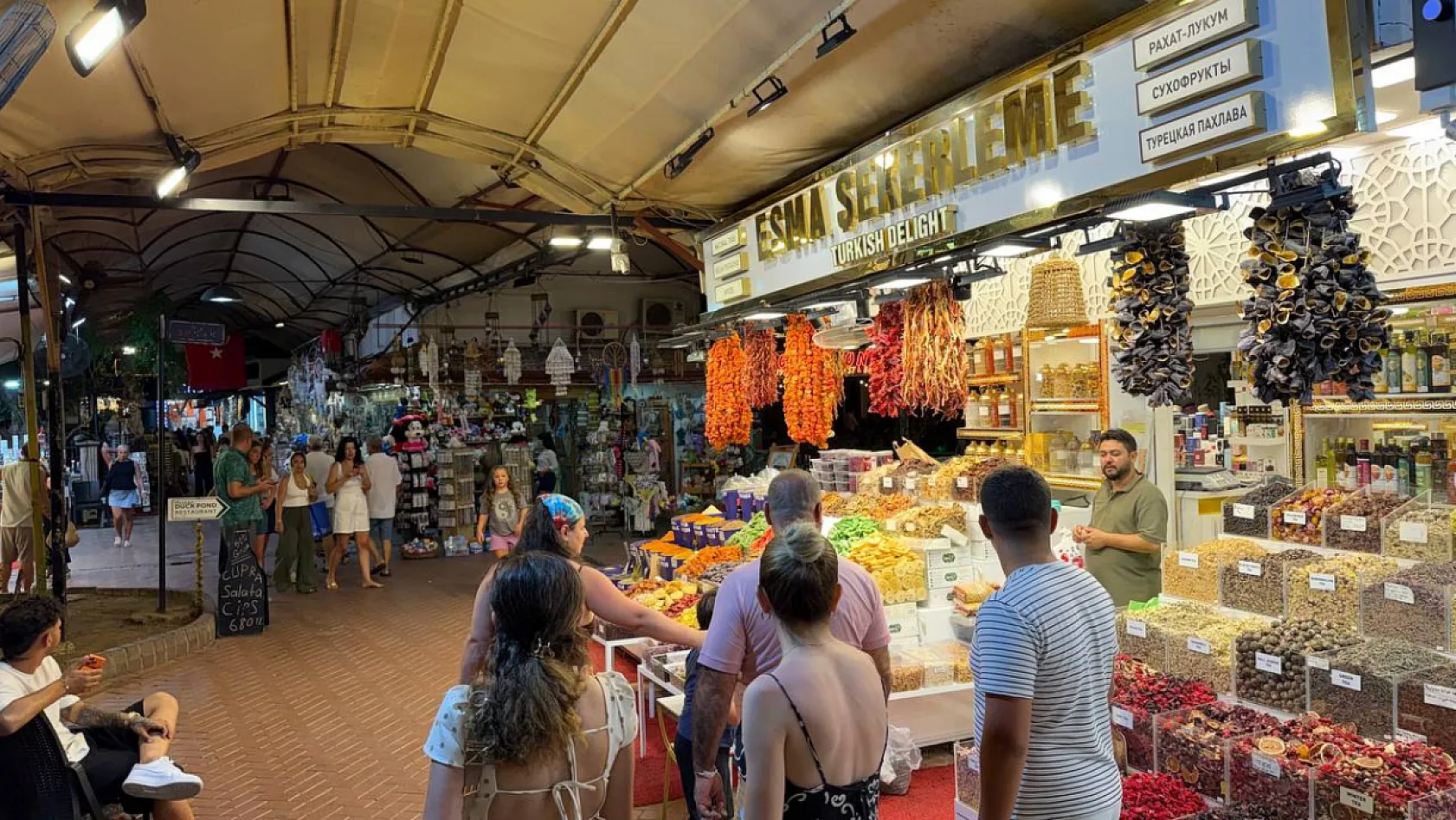 Fethiye Paspatur'da Hafta Sonu Yoğunluğu