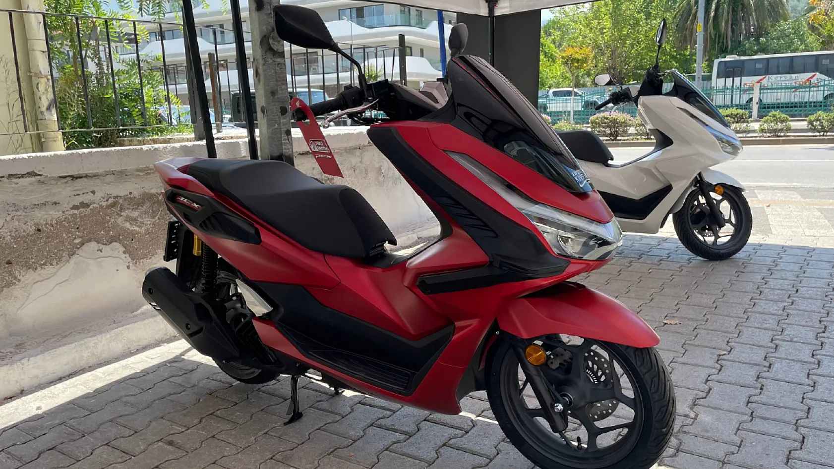 Kıvrak Motor'dan Yerli Honda PCX Tanıtımı