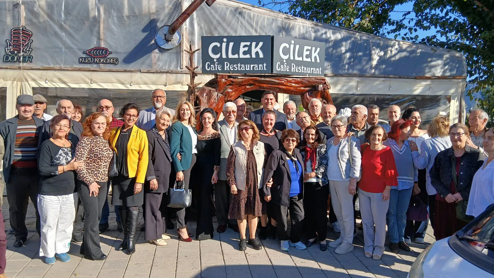 Fethiye Birleşik Emekliler Sendikası'ndan Başkan Karaca'ya teşekkür plaketi