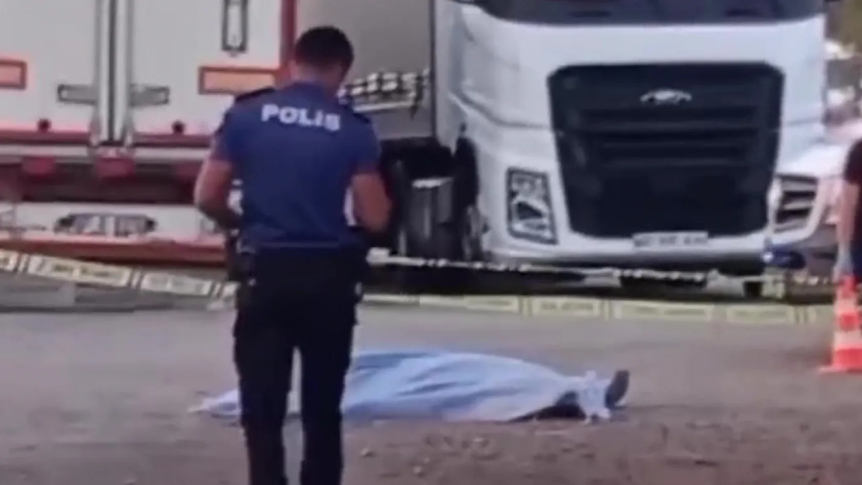 Eski eşini günlerce takip edip öldüren sanık, mahkemede pişmanlık gösterip tahliye istedi