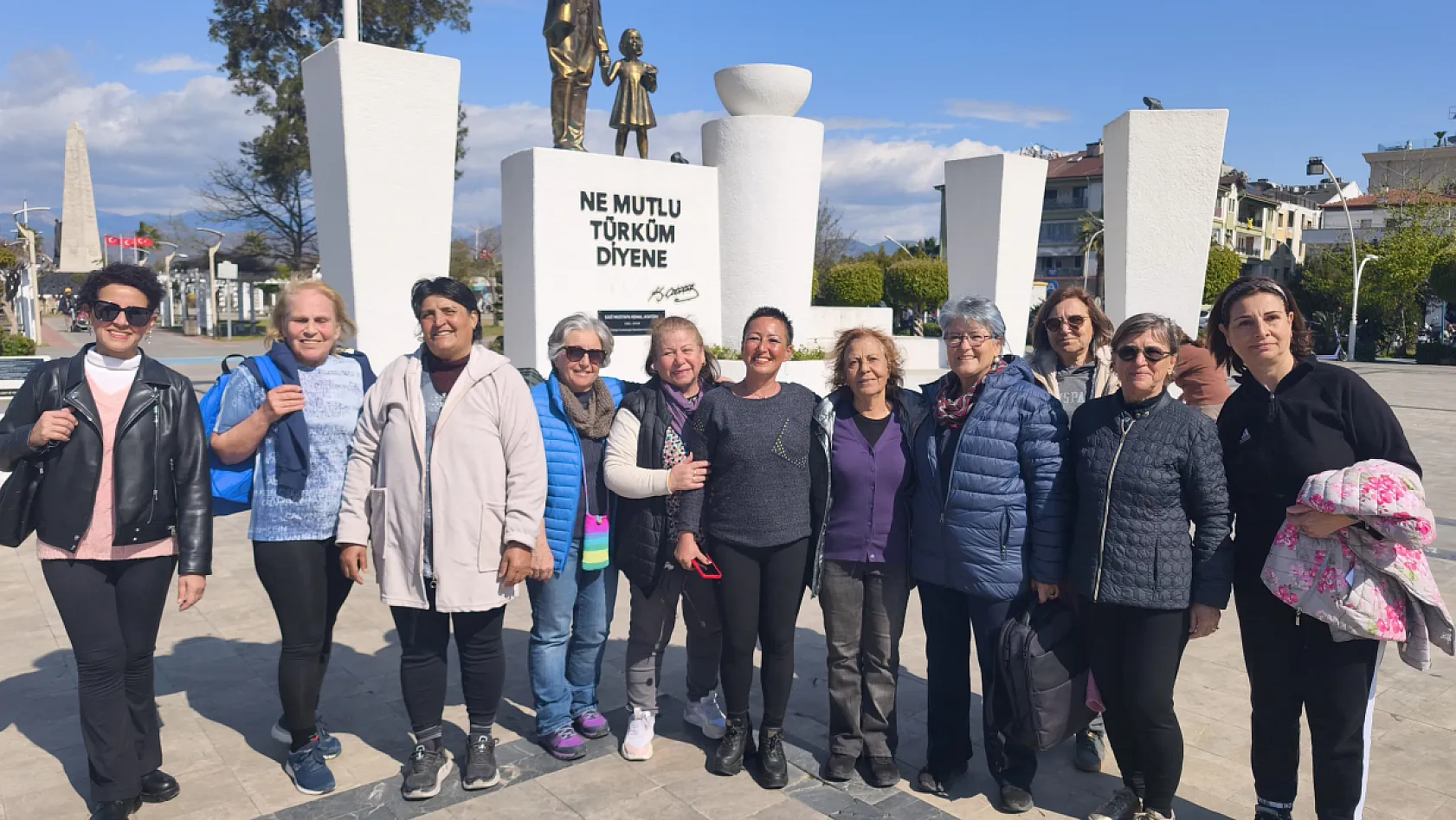 Fethiye'de SAYAP öğrencileri dans ederek eğlendi