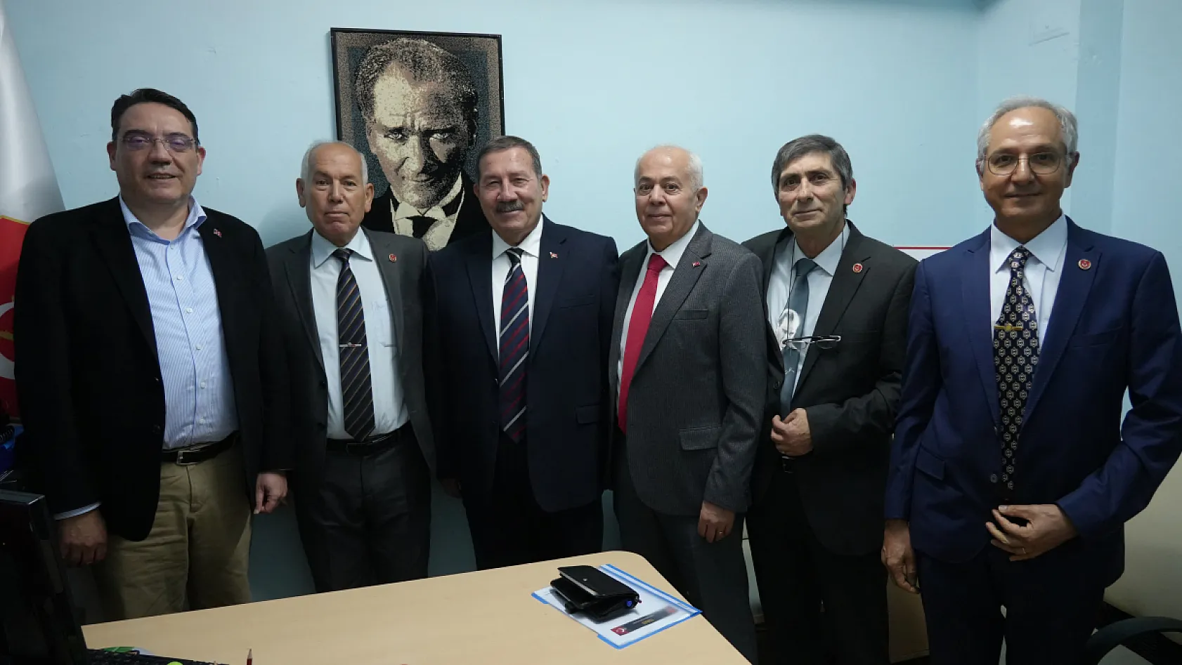 CHP Muğla İl Başkanlığı'ndan anlamlı ziyaretler 'Terörün normalleştirilmesine karşı Türk Milleti'nin vicdanı ayaktadır'