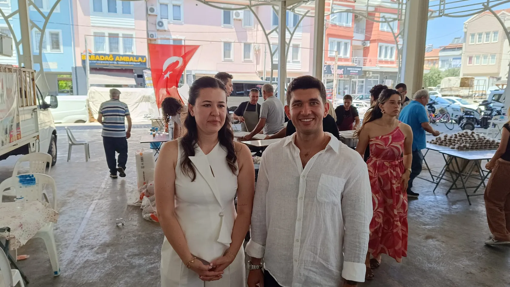 Fethiye'de Çıralı ailesinin mutlu günü öncesi geniş katılımlı buluşma