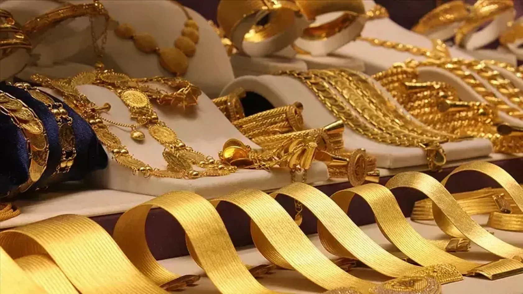 3 Haziran altında son durum: Gram, çeyrek, cumhuriyet altını ne kadar