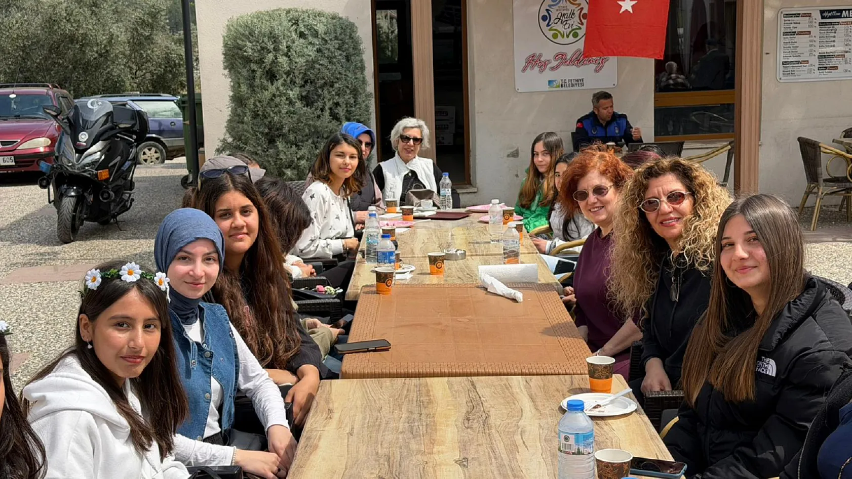 Fethiye'de Öğrenciler Dastar Dokumasını Yerinde Öğrendi