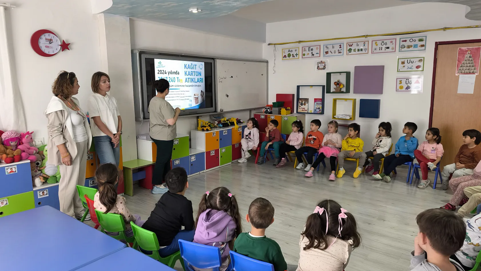 Fethiye'de 'Öğretmenim Doğa' projesiyle çocuklara çevre bilinci