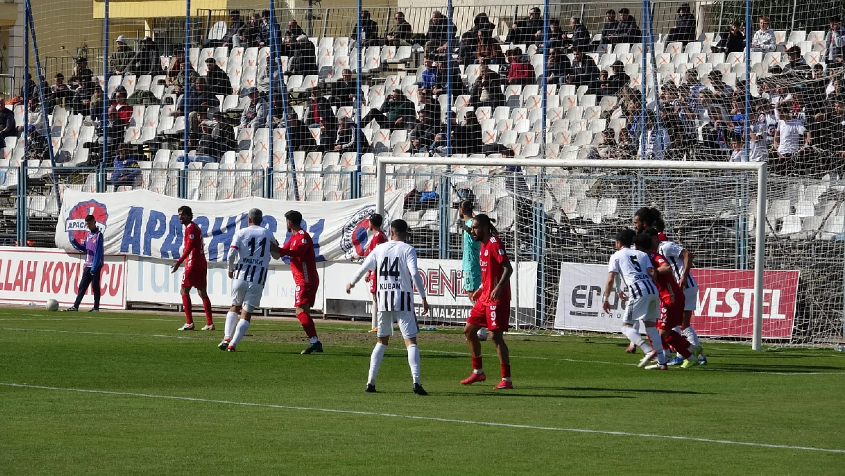 Altay Teknik Direktörü Karaaslan, 'Galibiyeti kaçırdık'